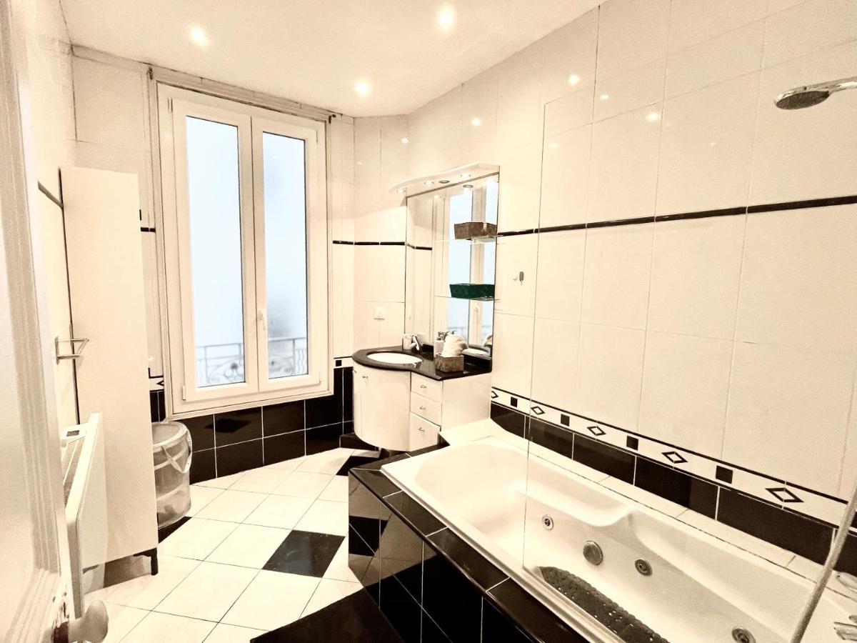 Appartement Joli Spacieux à 3 Min à Pied De La *
